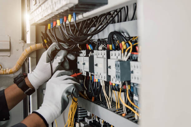 Best Electrical Contractors for Businesses  in Fergus Falls, MN